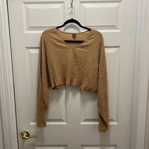 Cropped sweater